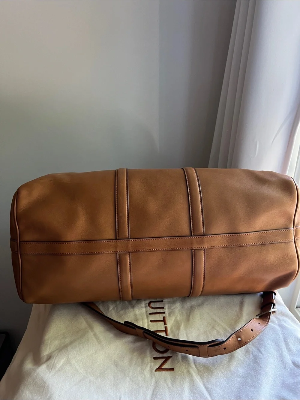 Louis Vuitton Keepall H30 Bandoulière 50 in Millesime Leather Tan